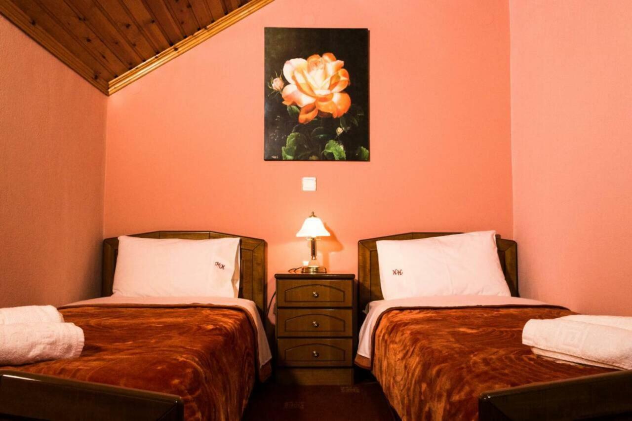 Elation Woodhouse * Elati (Trikala)